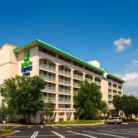 Holiday Inn Express & Suites PHILADELPHIA - KING OF PRUSSIA by IHG