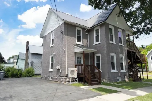 Apartment in Watertown