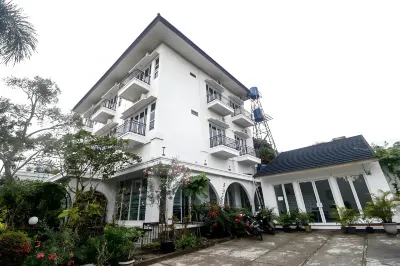 RedDoorz Syariah at Lampung Walk Các khách sạn ở 