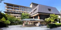 Yamanaka Onsen Kissho Yamanaka Hotels near Kutaniyaki Art Museum
