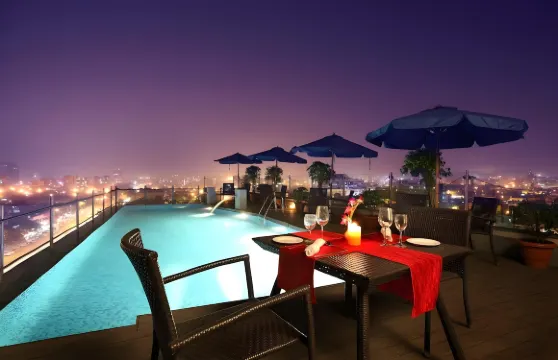 納維孟買瑜伽行政酒店