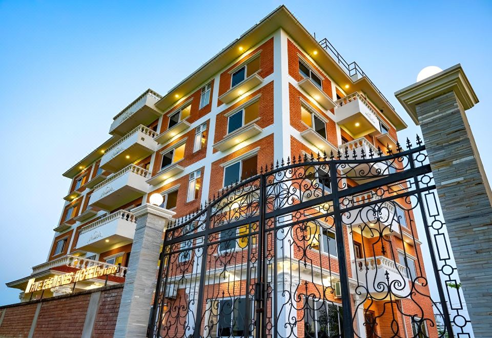 hotel overview picture