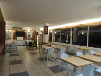 Ibis Budget Sète Centre - breakfast