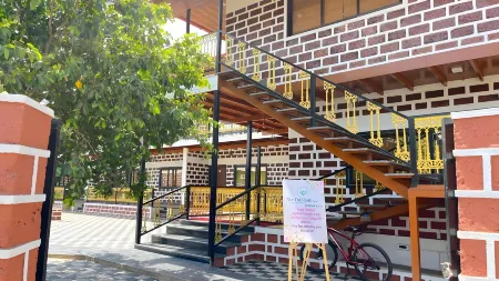 The Tranquill Отели в г. Райгад