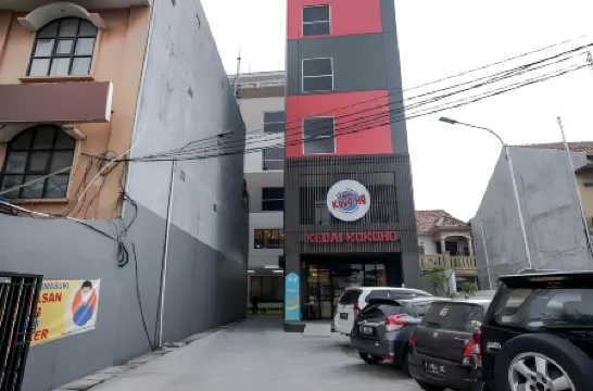 Sans Hotel Puri Indah Jakarta