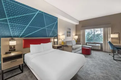 Comfort Suites Redmond Airport Отели в г. Редмонд