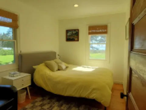 Beachfront Paradise in North Fork