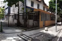 Pousada Fullano _ Entre Copacabana e Ipanema – Suítes Privativas Confortáveis!