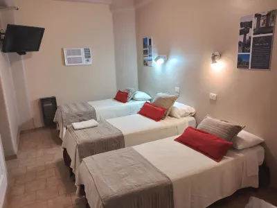 Camino Real Hotel Отели в г. 