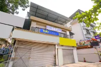 FabHotel 24 7 Residency