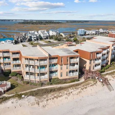 Pelicans Retreat, Oceanfront, Outstanding views, Spacious, Beachfront, Pool, NC