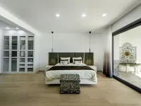 Flor de LIS - VIP Properties