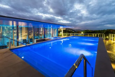 The Reef Pad, Ideally Located With a Steller View! 1BR 1BA + Balcony Hotel a 