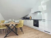 Topaz - Right next to the castle, balcony, switch & stream Hotels in Montabaur