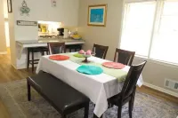 Entire house with 3 bedroom/1.5 bath Hotels in Griffin