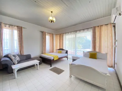Jim Holiday Homes