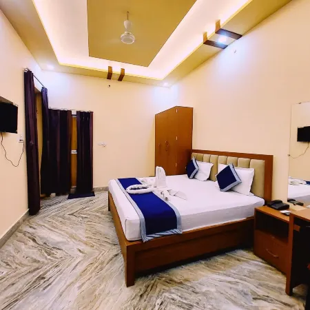 Kashyaam Inn