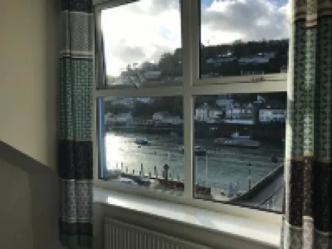 Bridgeside Guest House