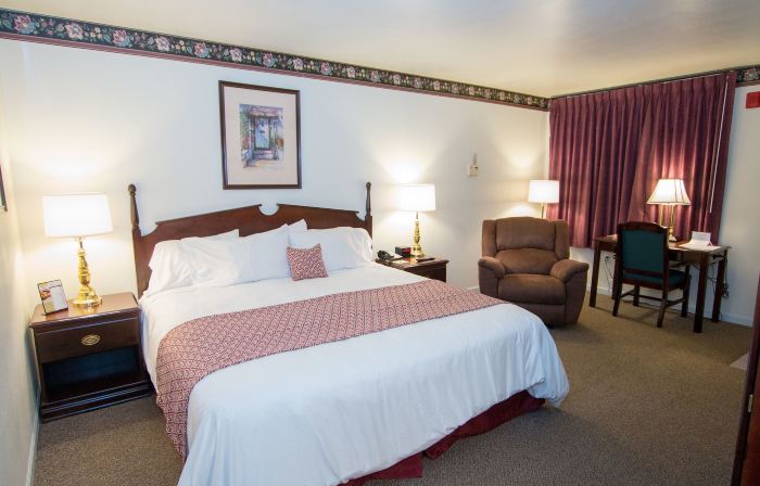 Chalet Motel Mequon