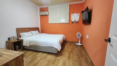 Myeongdong Motel Các khách sạn gần Historic Park of Geoje POW Cam
