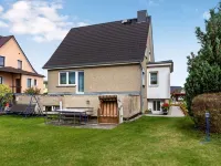 Lovely Apartment in Kühlungsborn Near Sea - 3-Star