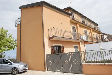 Casa Vacanze - Affittacamere Il Tempone Отели в г. Trentinara