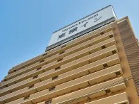 大阪阪急十三站西1號東橫INN 鄰近御币岛站的酒店