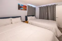 One Bedroom Suite with BBQ & Huge Patio - Homestays