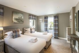 The Townhouses @ Carus Green