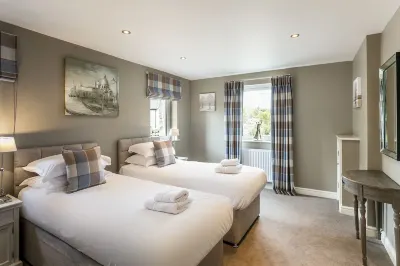 더 타운하우시즈 - 카루스 그린 켄달 주변 호텔