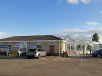 2 Bedroom Caravan at Heacham Beach with Decking