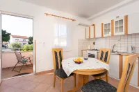 1-Bedroom Apartment in Krk - Steps from the Beach! - balcony