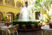 Hotel América Colima
