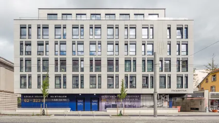 Bank Polski, Sun & Snow Отели в г. Гдыня