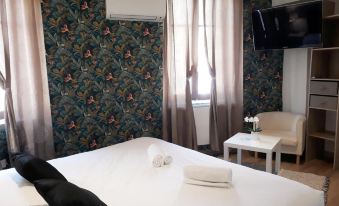 Hotel Renaissance Martigues