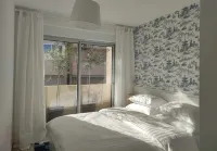Salt Apartment