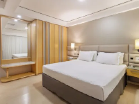 Bourbon Londrina Hotel ロンドリナのホテル