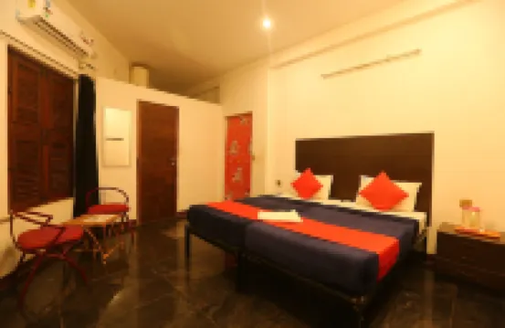 Le Apex Hotels near Auro Beach