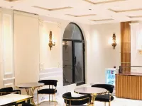 Grand Shalimar Hotel