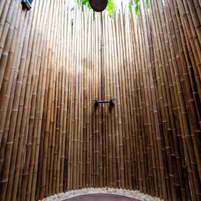 Isla Corona Hotel Exterior