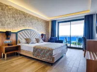 Grand Uysal Beach & Spa Hotel Các khách sạn ở Alanya