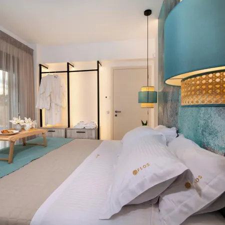 Flos Apartments