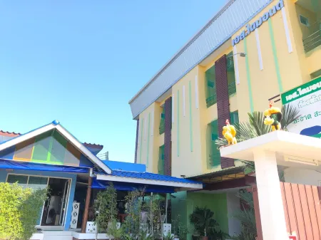 S Diamond Apartment Отели в г. Пхетчабури