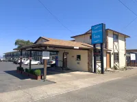 Regency Inn Lakeport Hotel di Lake County