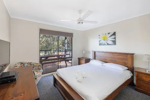 Reflections Burrinjuck Waters - Holiday Park Hotels in Berremangra