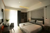 Castro Beach Hotel