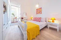 Villa Skalinada, 8 Persons, Private Pool, Baška Voda