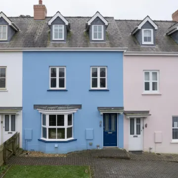 Park Place Court 2 - Close to Beach