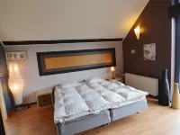 Delightful Villa in Sourbrodt with Swimming Pool Terrace