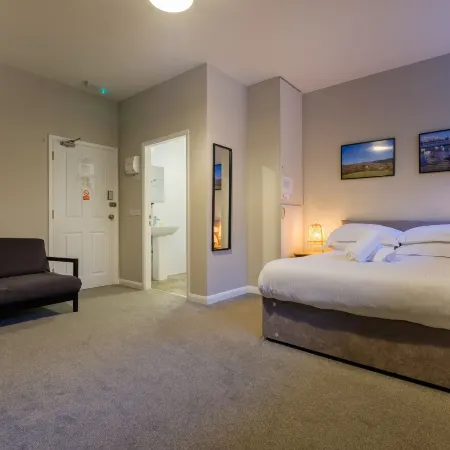 Station Lodge - Free Off-Site Health Club Access with Pool, Sauna, Steam Room & Gym Отели в г. Уиндермир